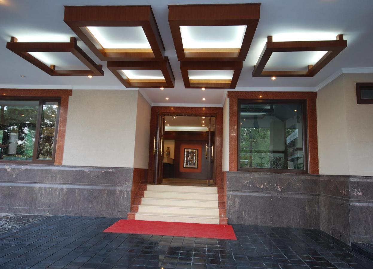 Madhuban Sarovar Portico Mussoorie Exterior foto