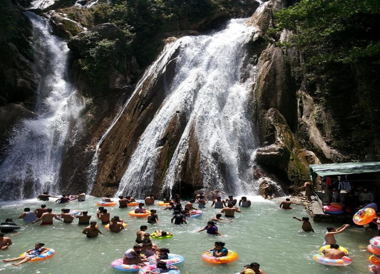 Madhuban Sarovar Portico Mussoorie Exterior foto